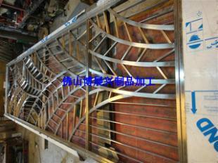 不銹鋼屏風與冷卻塔 古銅鈦金飾面在現代工業中的美學融合
